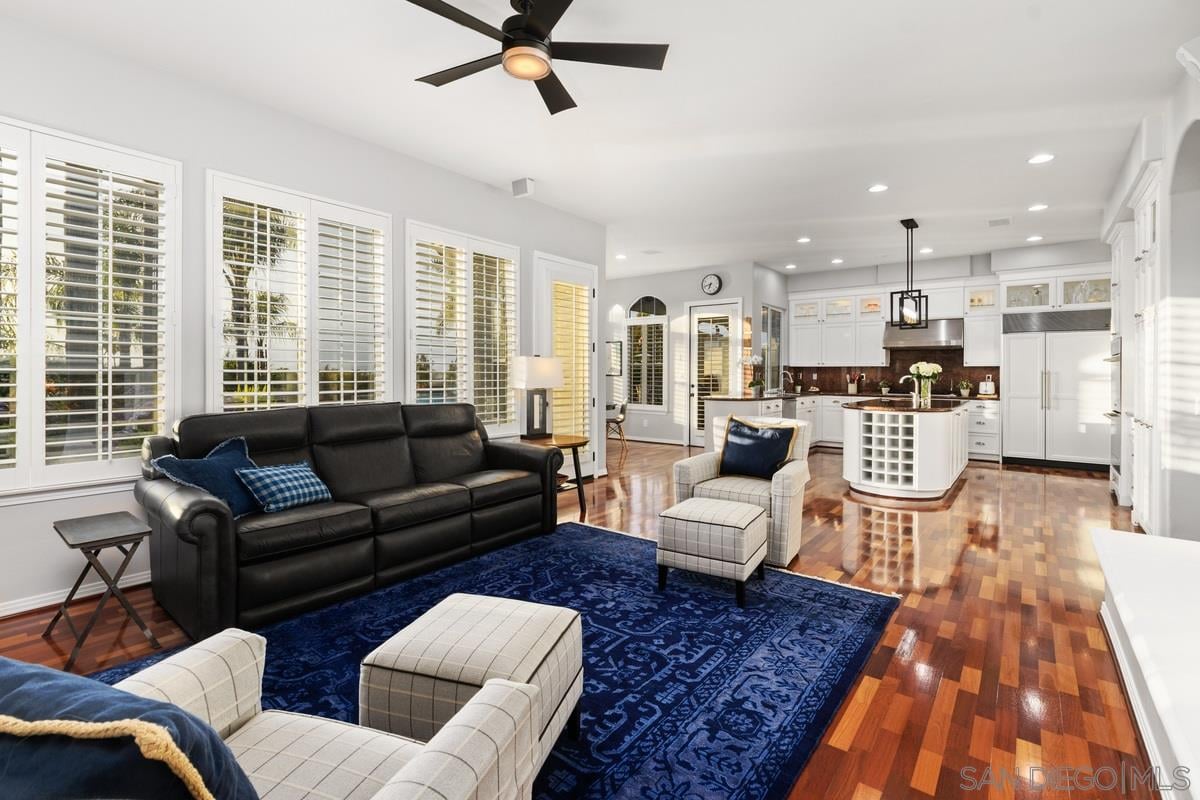 13670 Whitewood Canyon