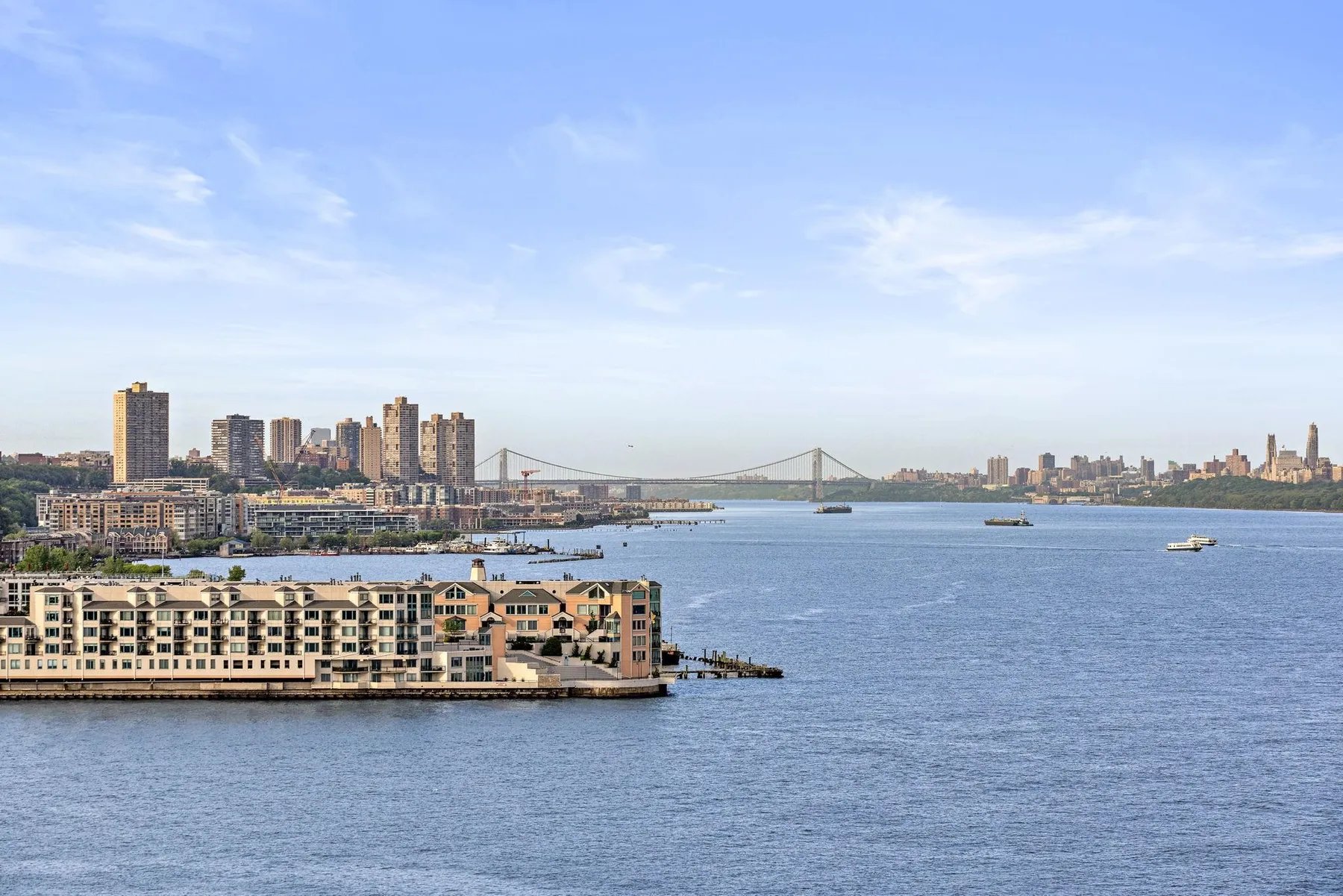 HOBOKEN WATERFRONT LIVING