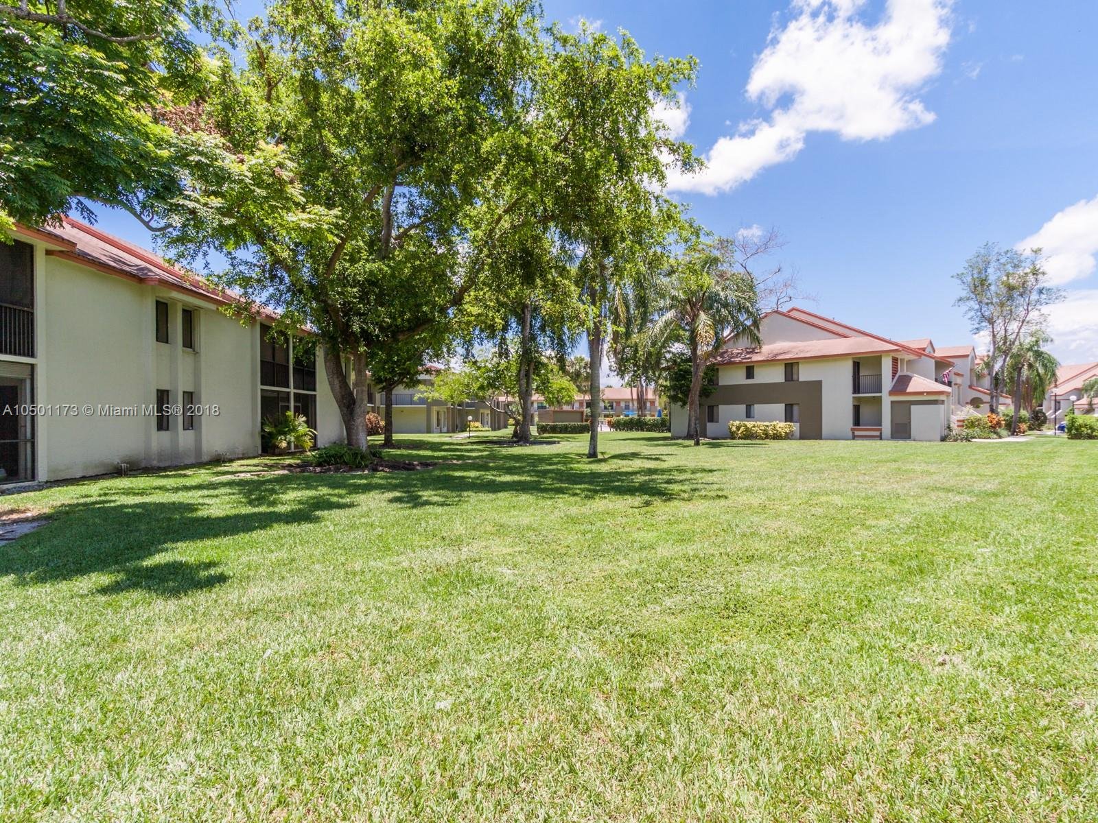 5581 Courtyard Dr