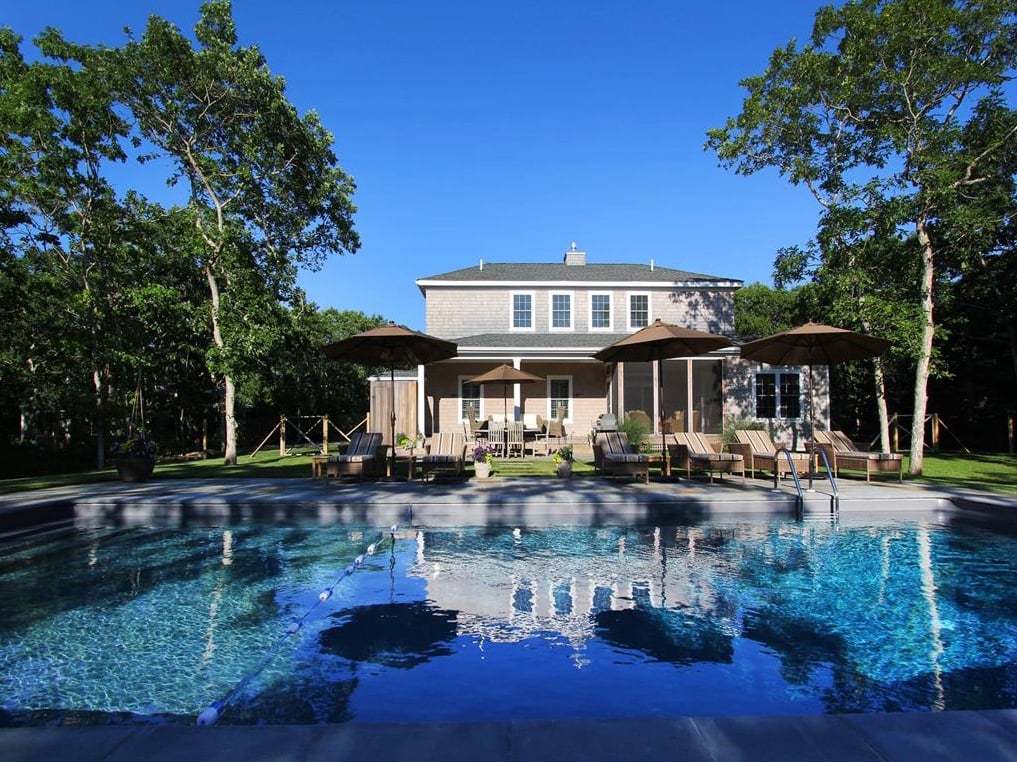 108 Marthas Rd