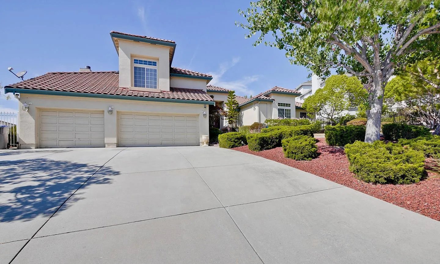 3573 Sweigert Rd