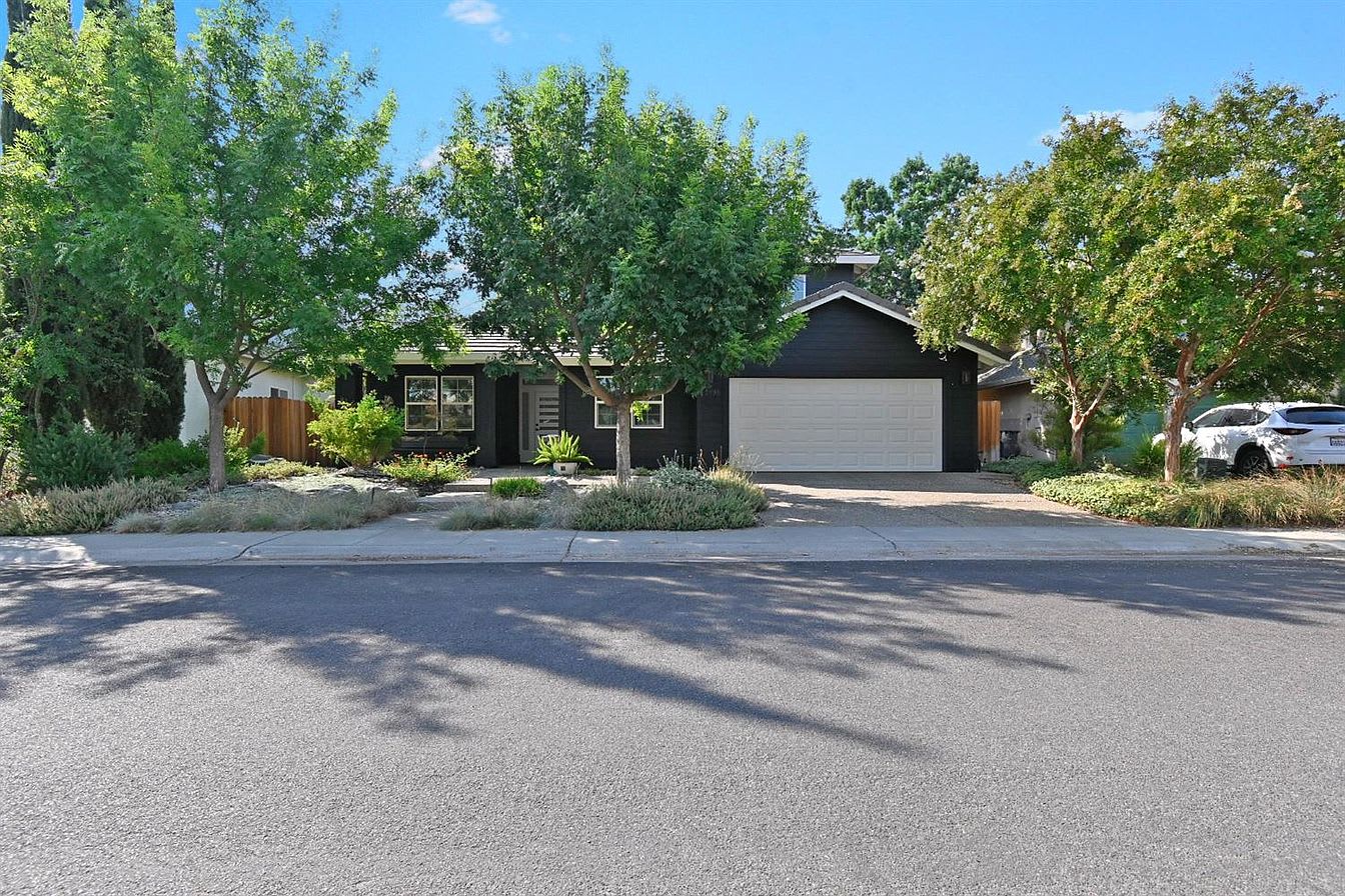 2708 Rockwell Drive