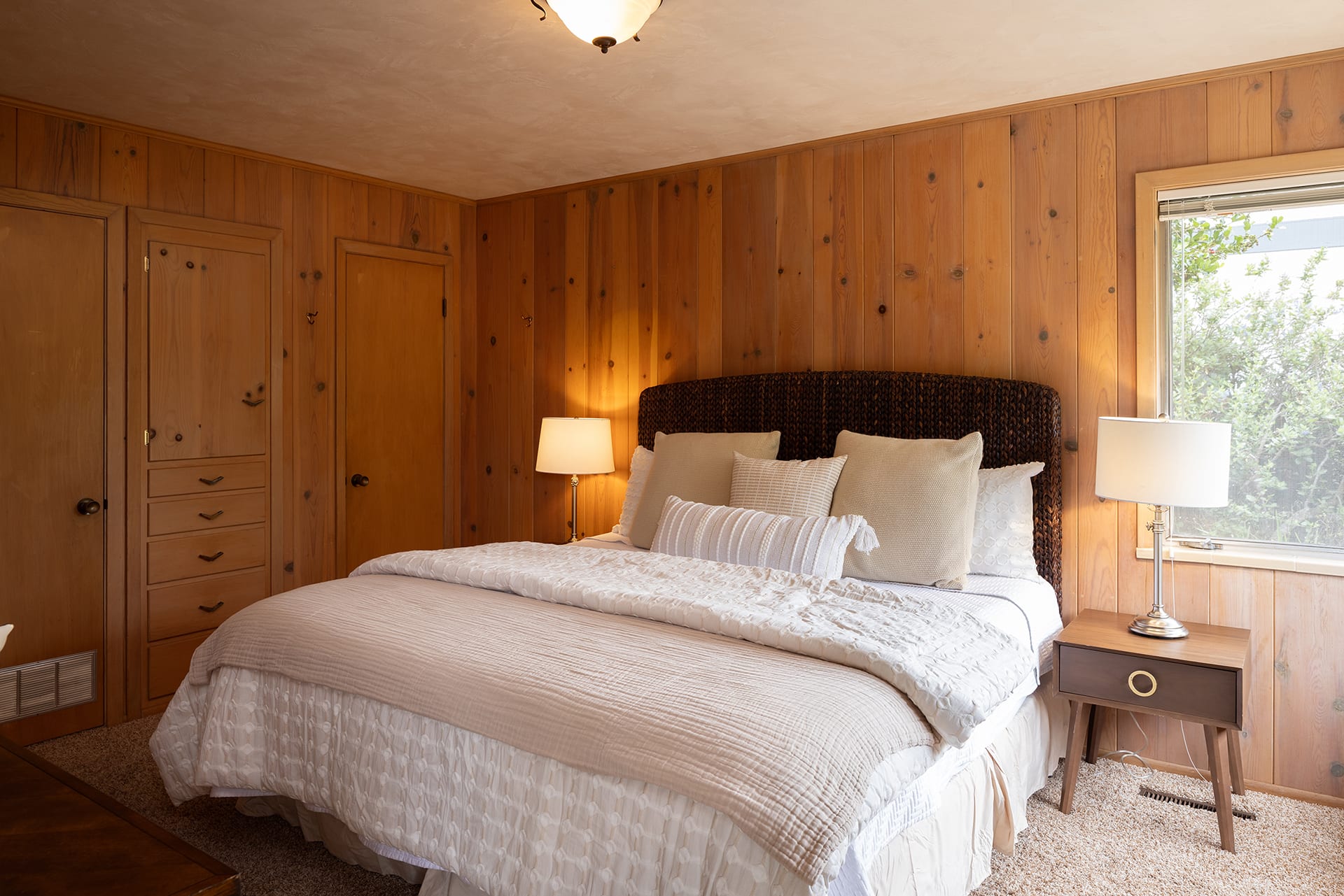 Carmel Cottage Near Mission Ranch - 2755 15th Avenue