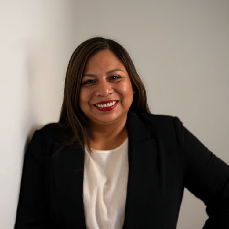 Araceli Benson photo