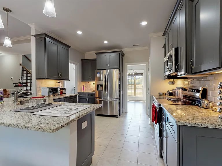 3509 Titus Ln