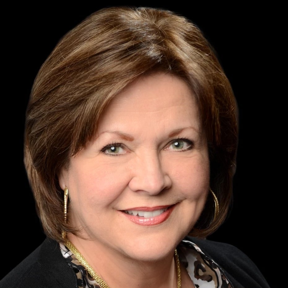 Evelyn Owens Franklin, NC Real Estate Agent Headshot