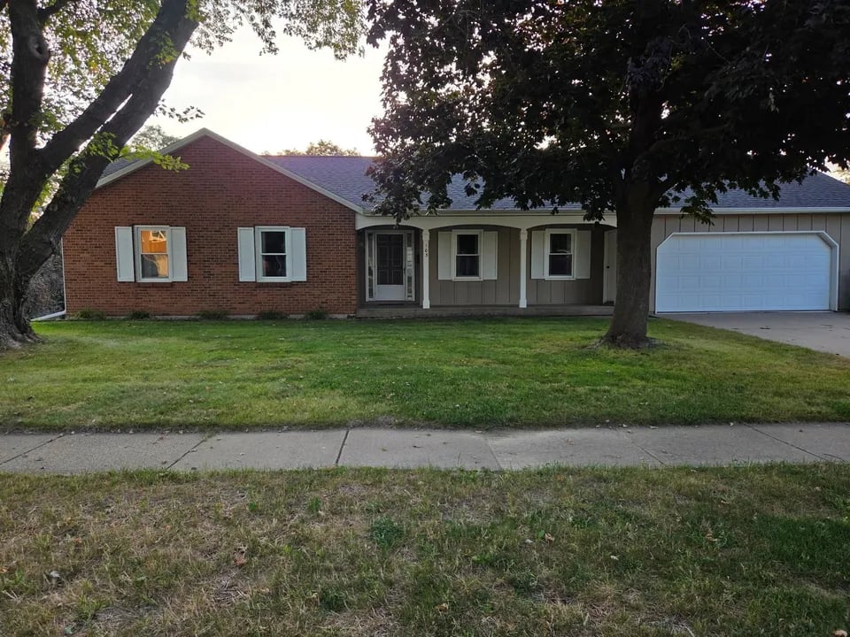 103 Blackhawk Drive