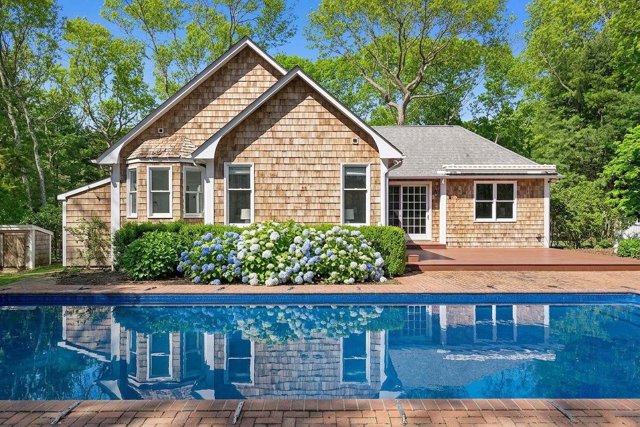 23 Shorewood Drive