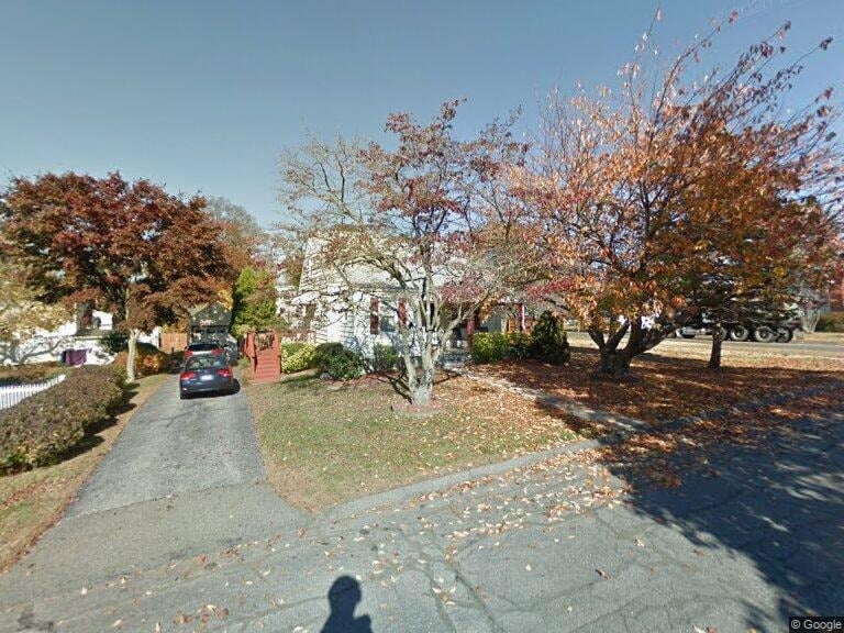 10 Creston Rd