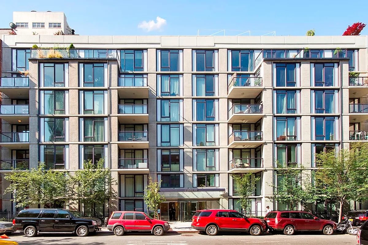 350 W 53rd St, #6A