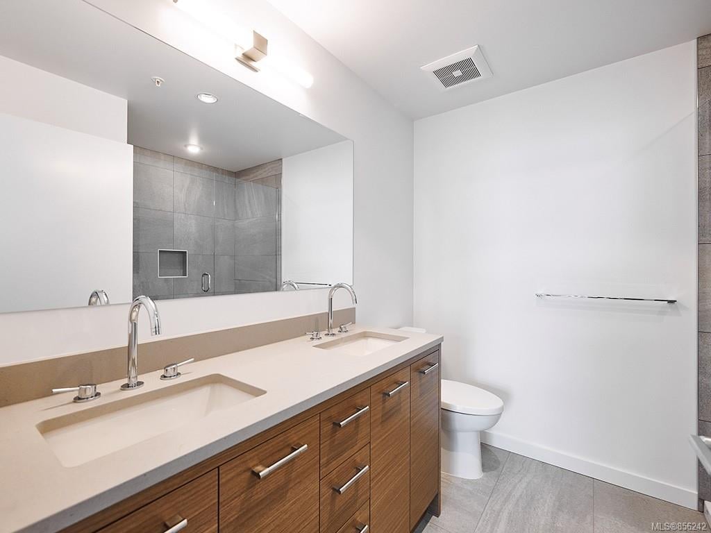 404-4009 Rainbow Hill Lane, Saanich