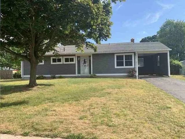42 Greenwood Rd