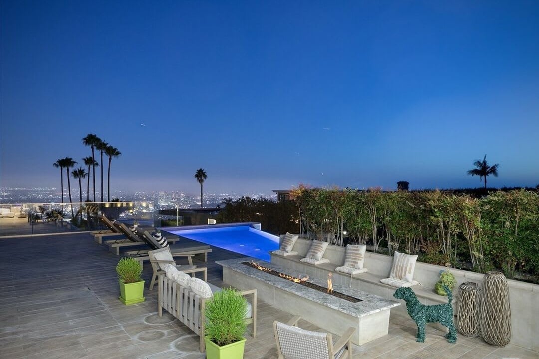 Manor Spot