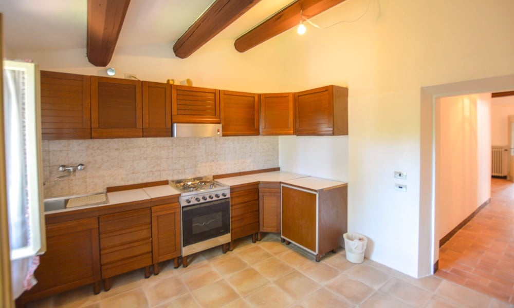 Charming Villa in the Woods of Le Marche