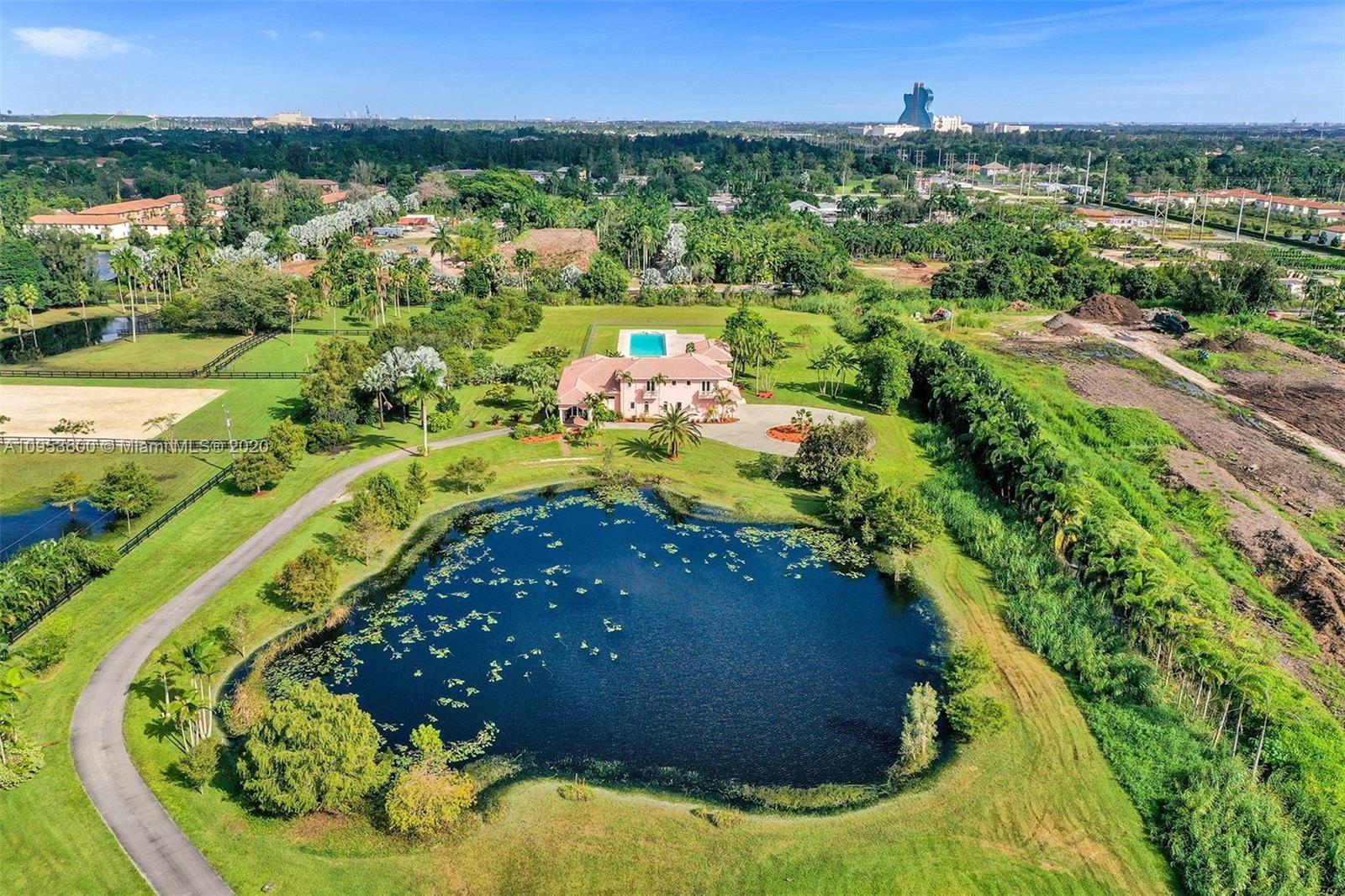 5100 SW 70th Ave