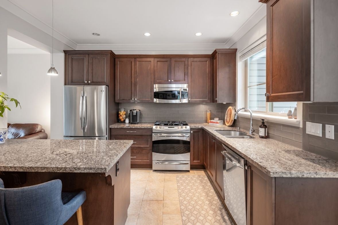 897 Premier St, #1