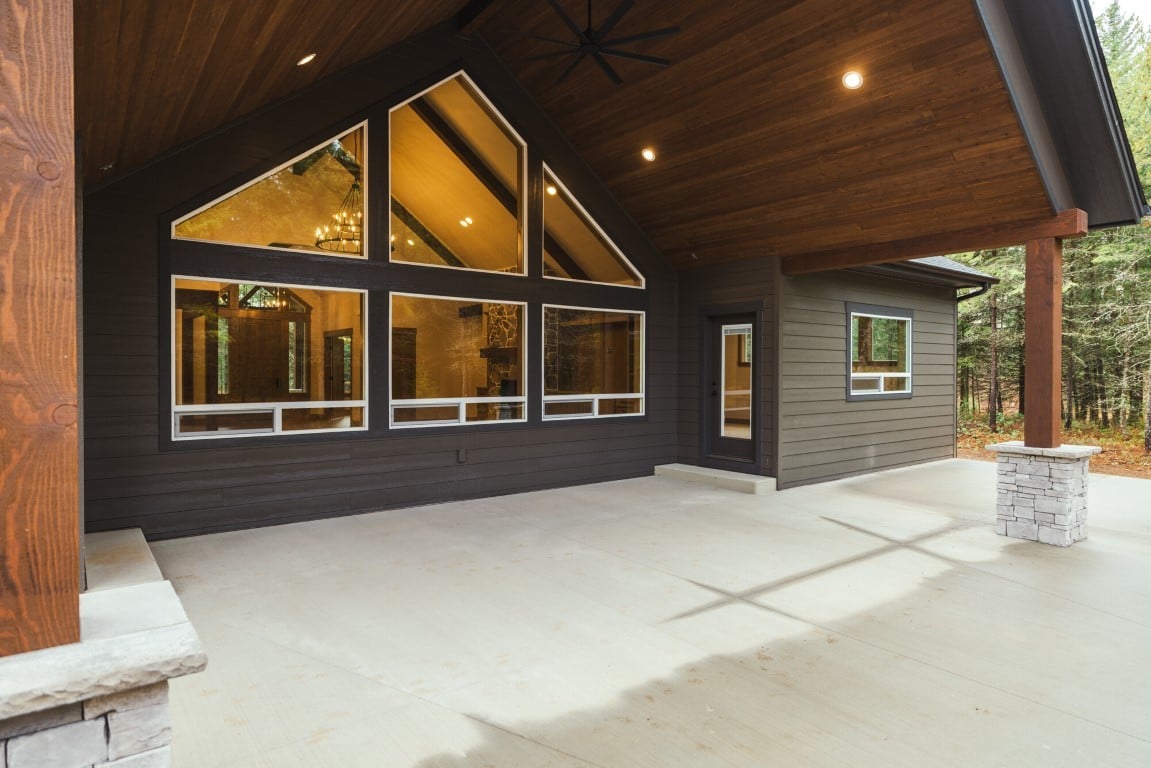 22315 N Ceylon Rd