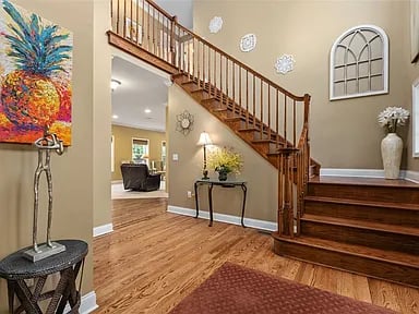 622 Flynn Robinson Ter