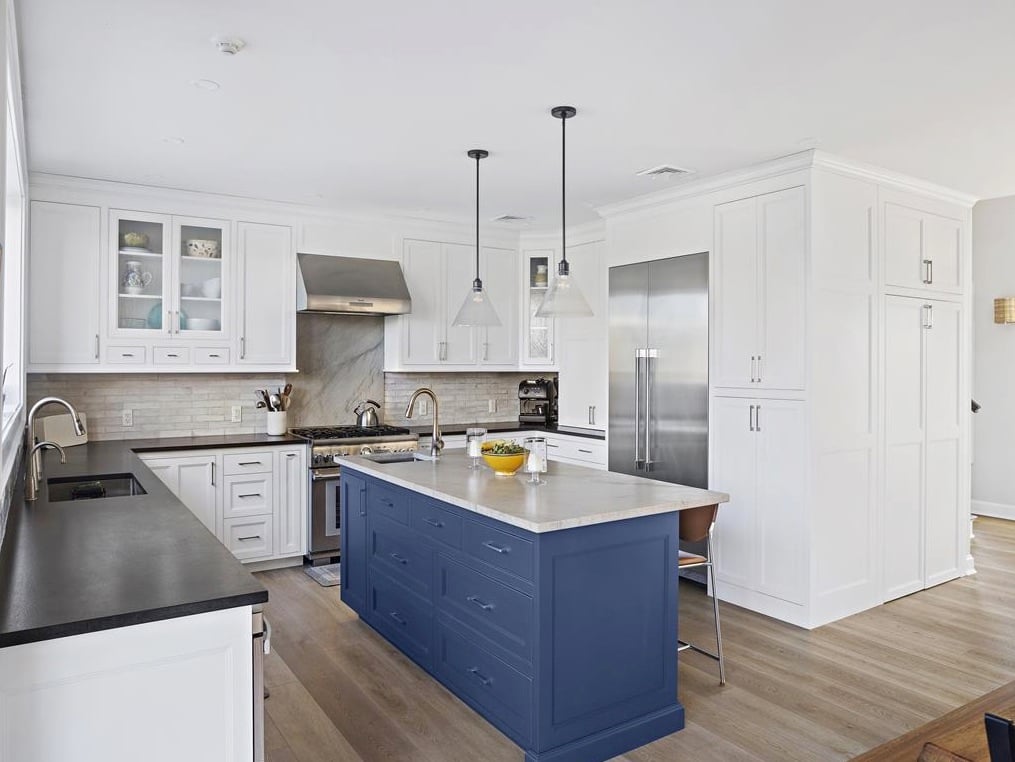 12 Katama Point Rd