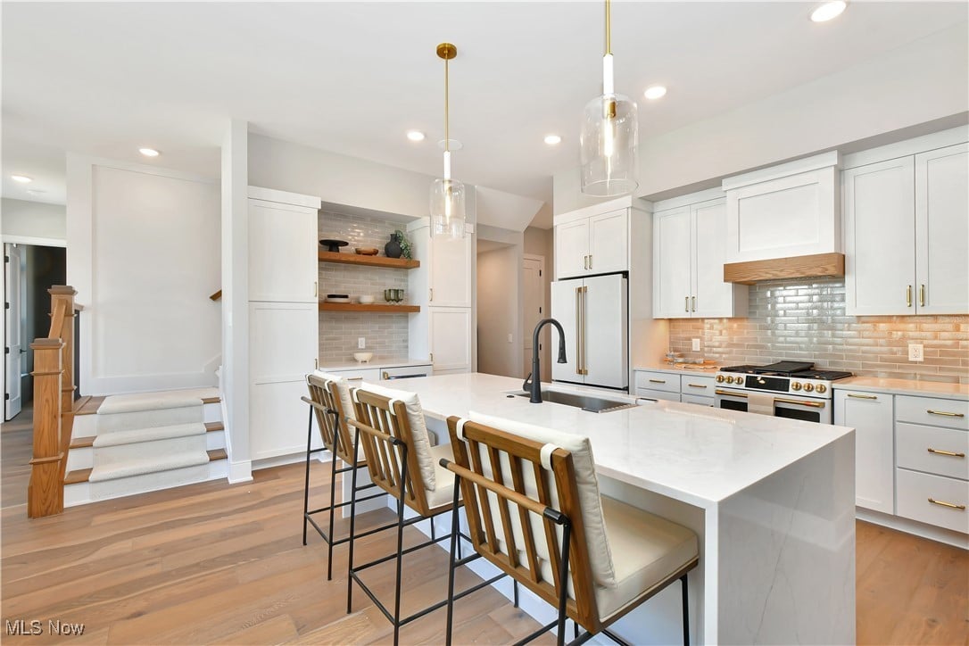 104 Woodridge Ln