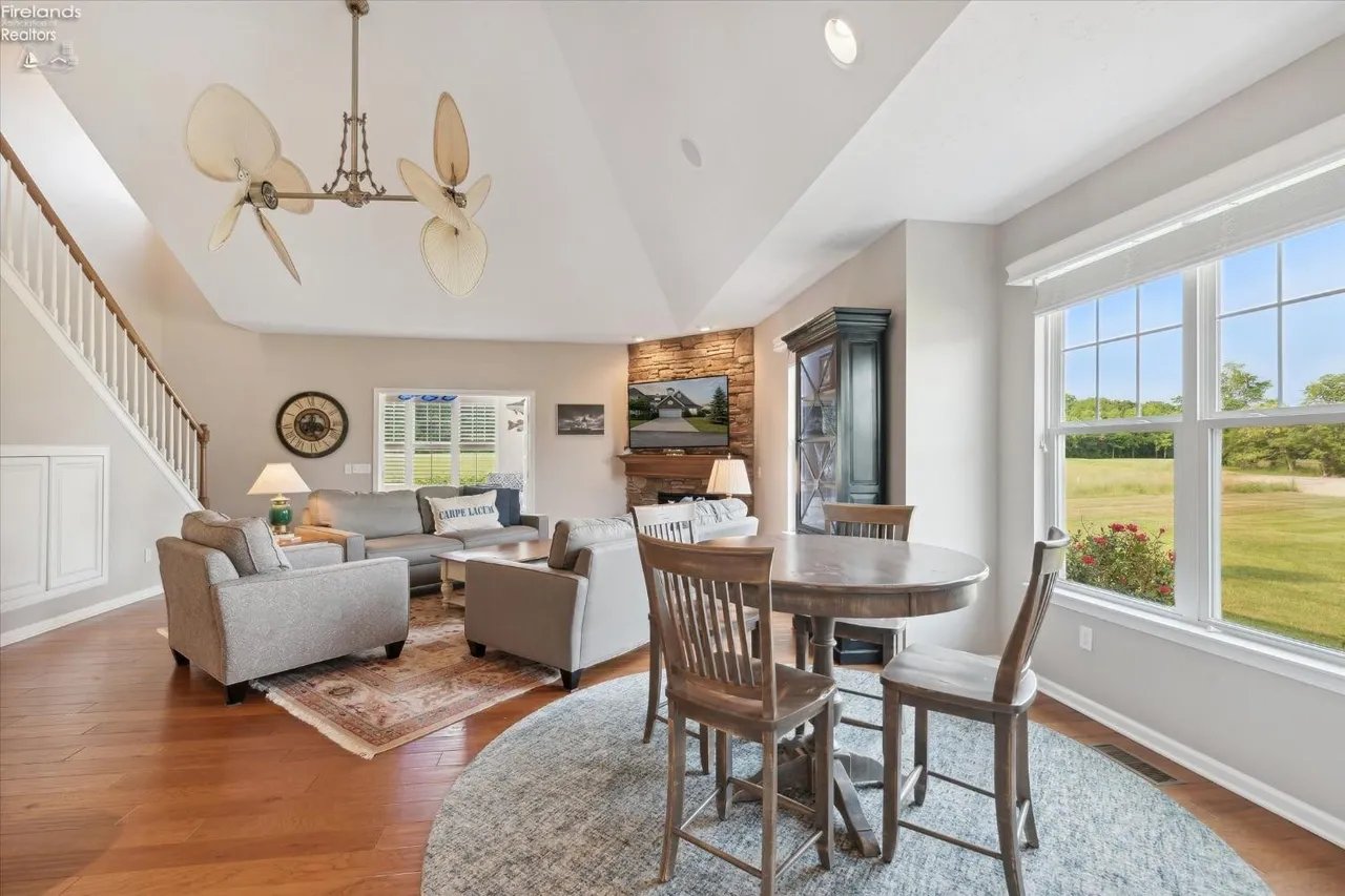 4829 Tradewinds