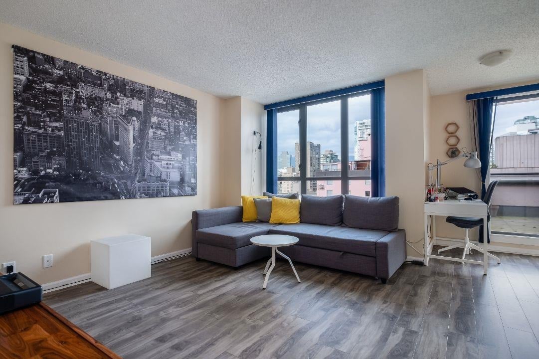 1265 Barclay Street, #1001