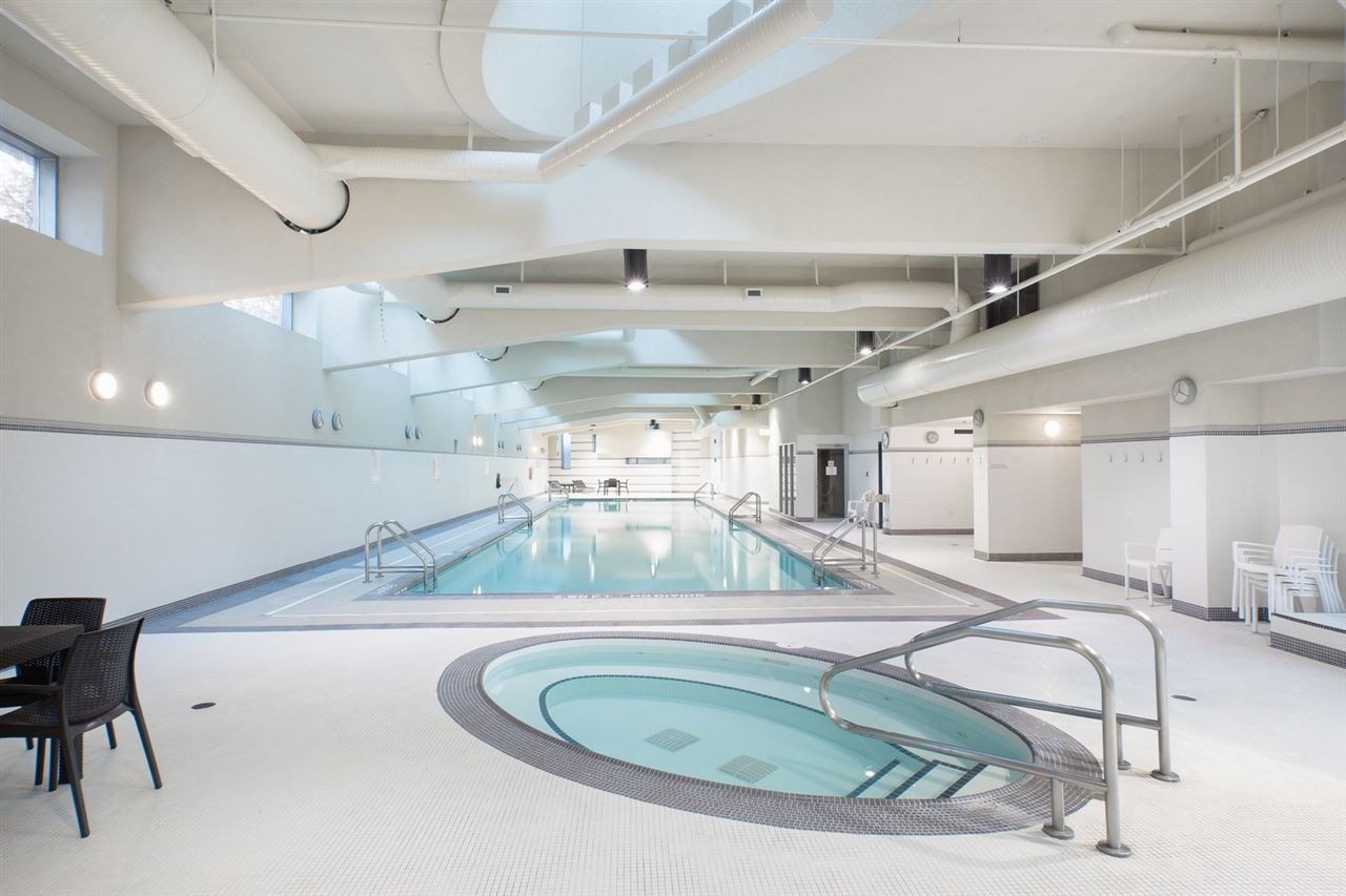 188 Keefer Pl, #503