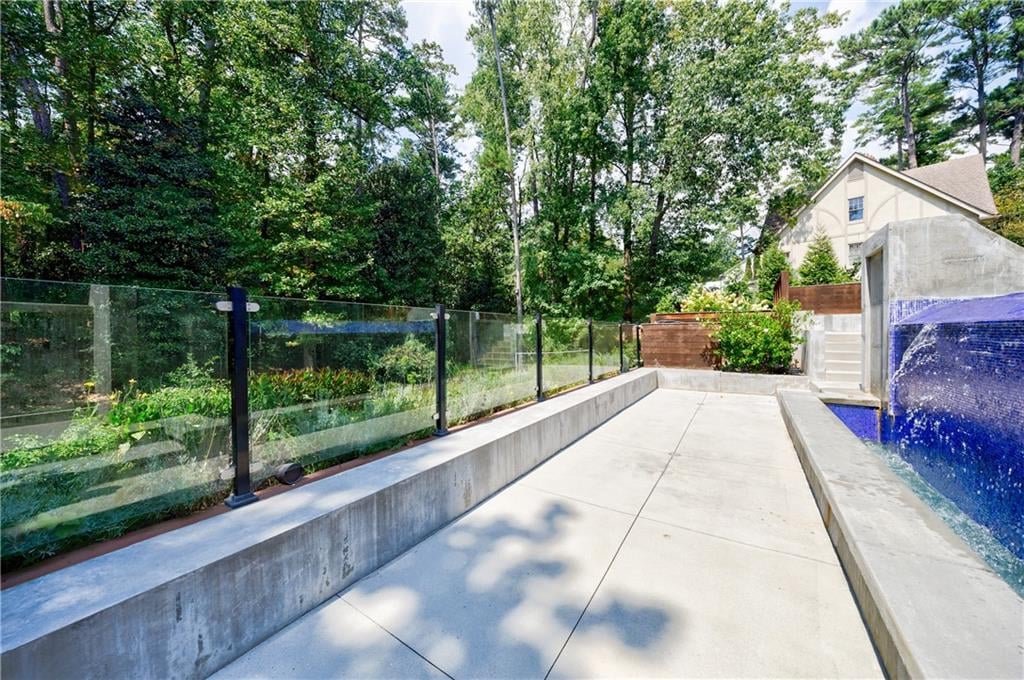 Statewood Drive