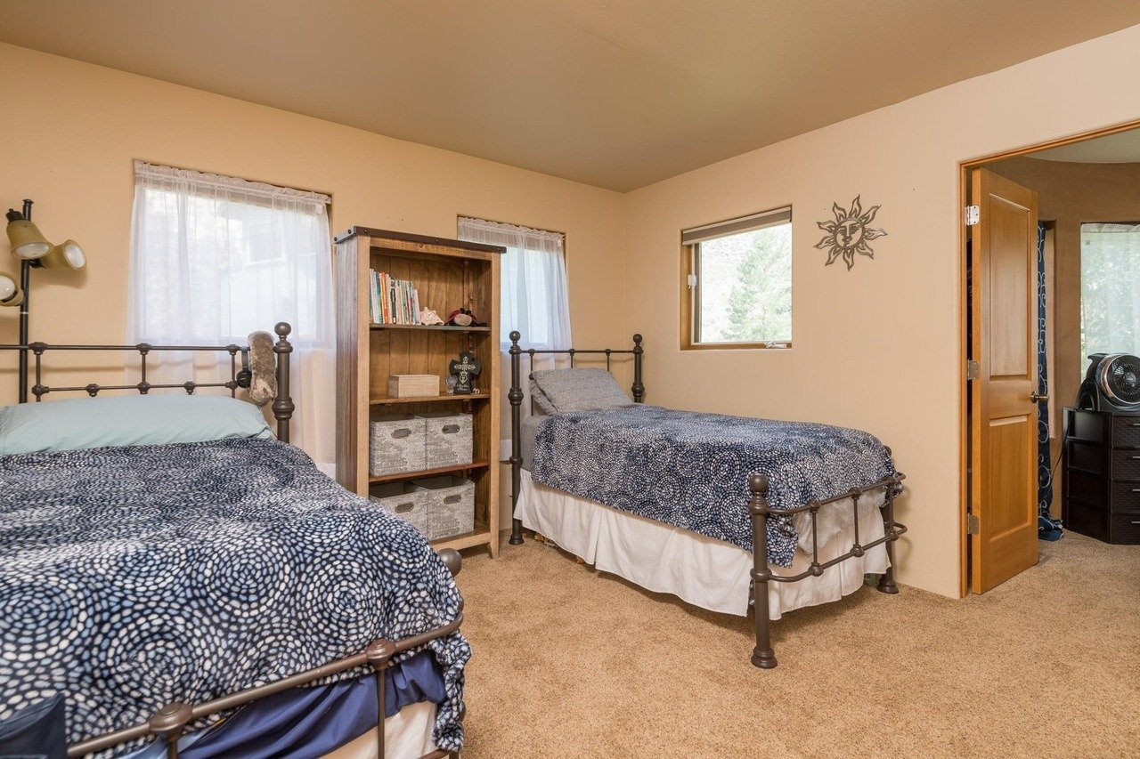 306 E Gulch Rd