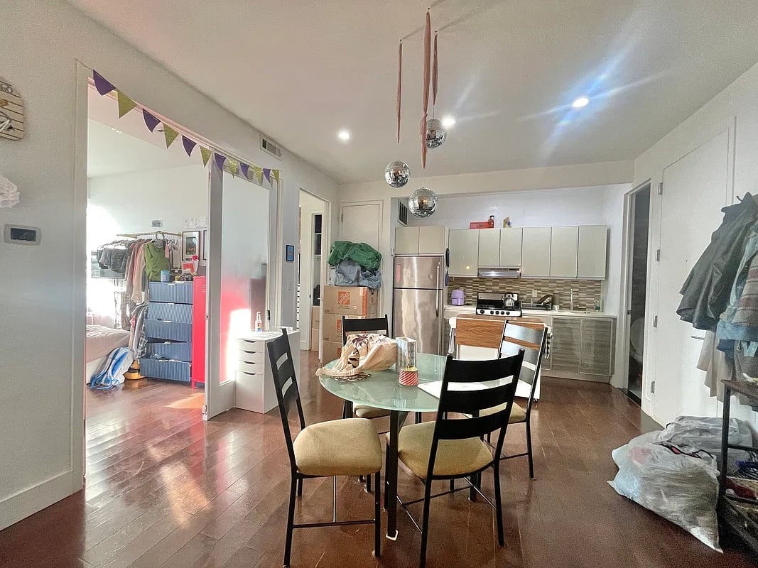 204 Starr St 3R