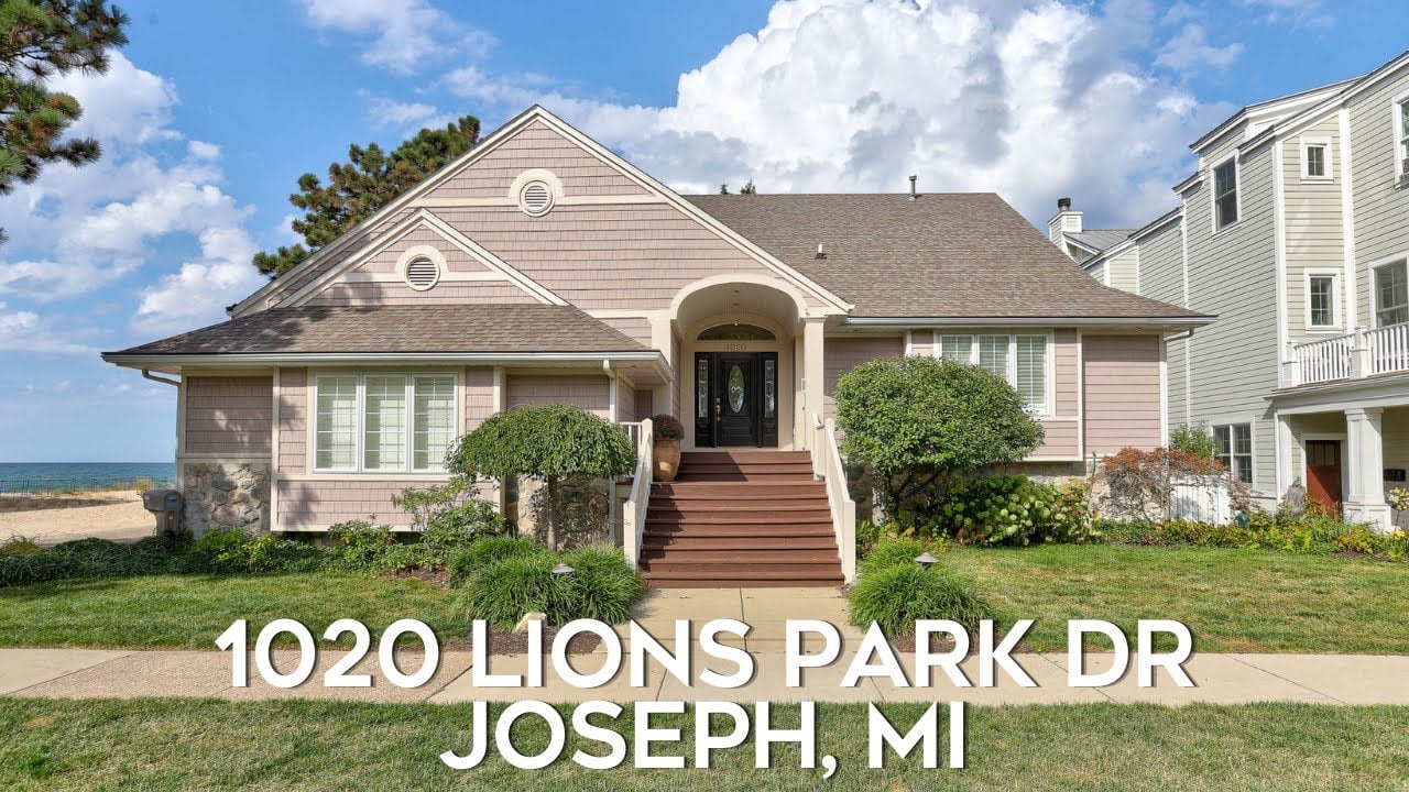 1020 Lions Park Drive, St. Joseph, MI 49085