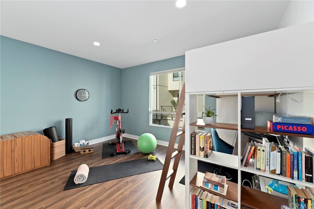 118 S Avenue 50, Unit 203