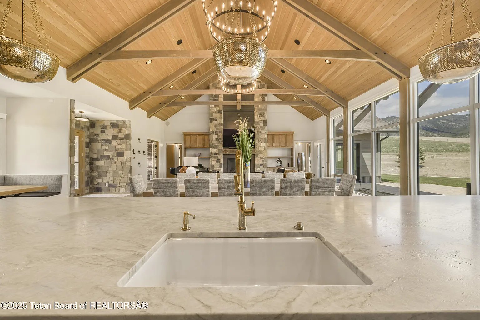 2399 Chapel Rd