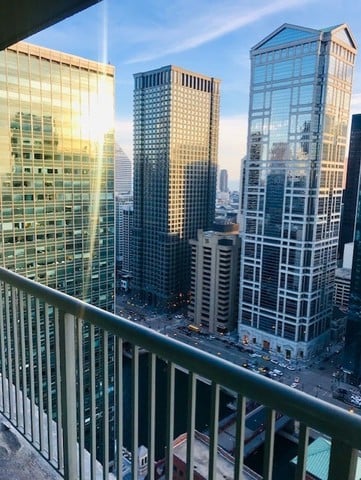 345 N Lasalle St, #4305