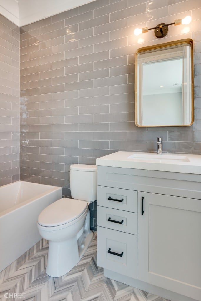 Sold | 2520 N Marshfield | $1,687,500