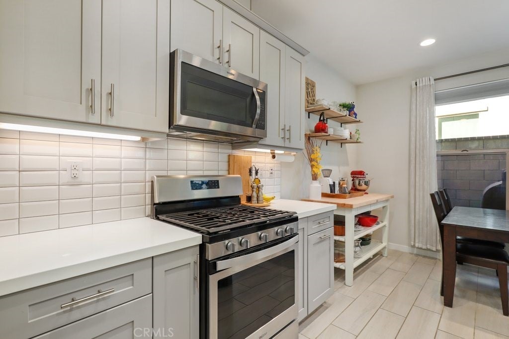 108 Alienta Ln