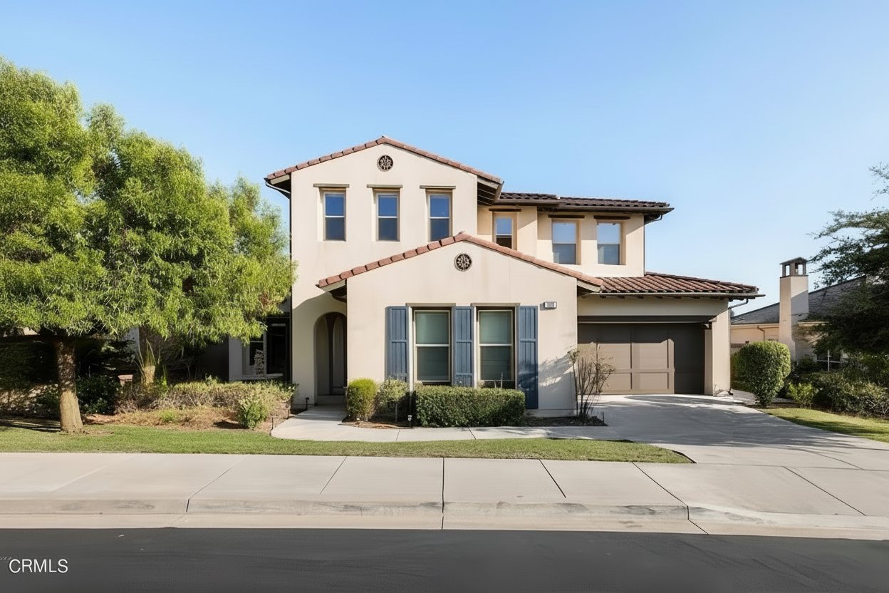 1122 Las Colinas Way