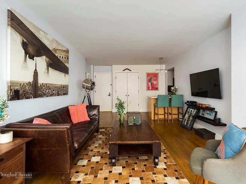 211 E 51st St, #3A