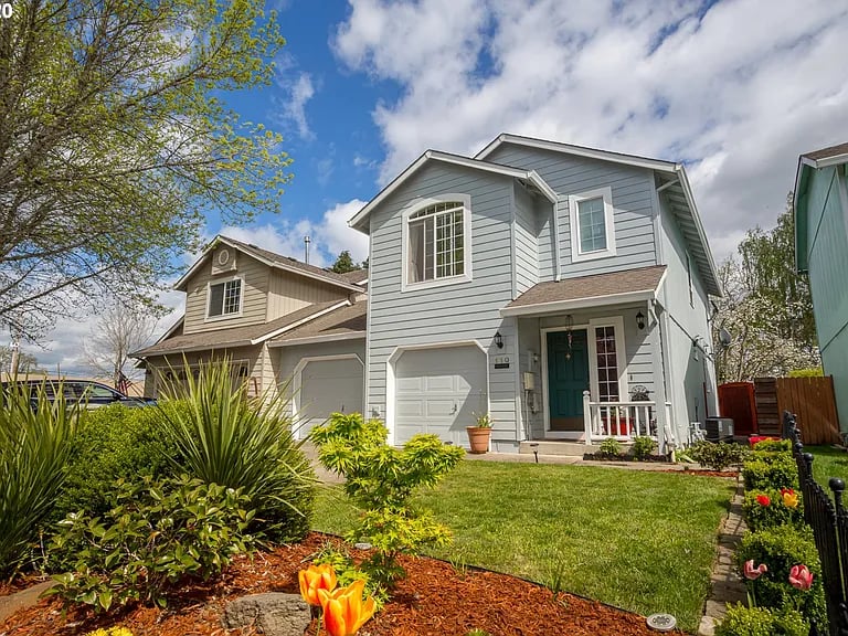 110 S 25th Ave