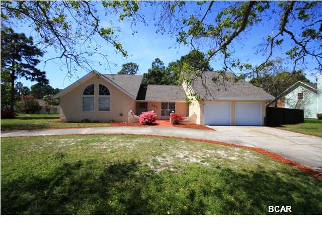 101 Colony Club Harbour Dr