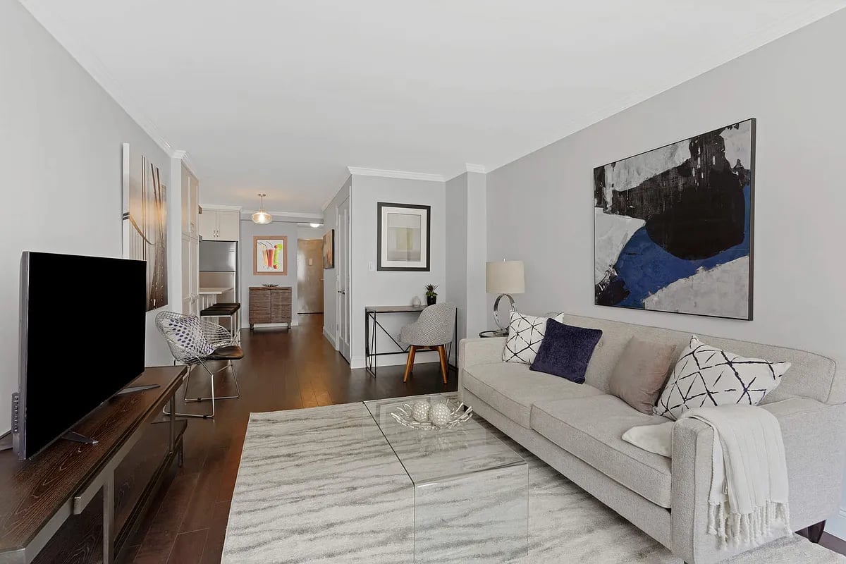 130 East 18th Street #7N