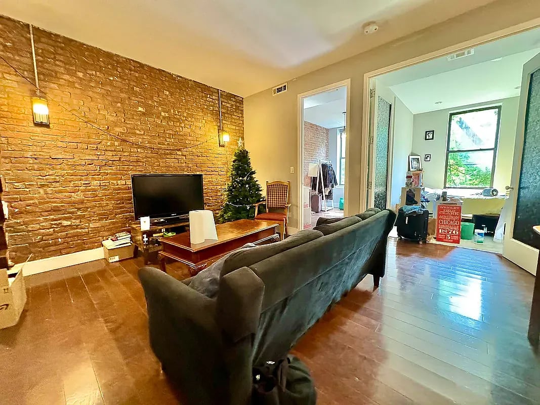 204 Starr St 3F