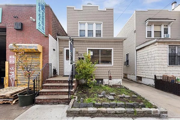 1538 63rd Street