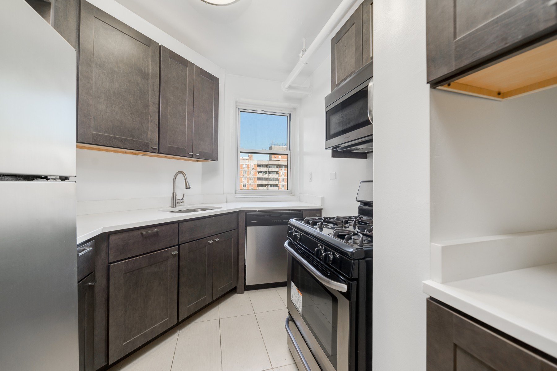 45 East 135th Street Unit: 8D