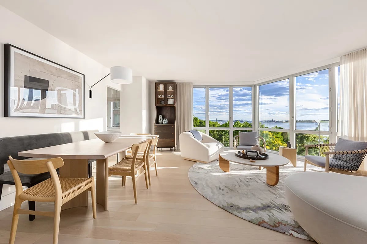 20 River Terrace Unit: 14M