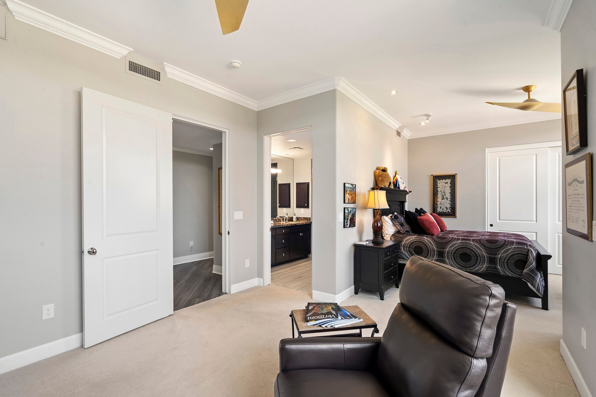 15802 N 71ST Street, 551
