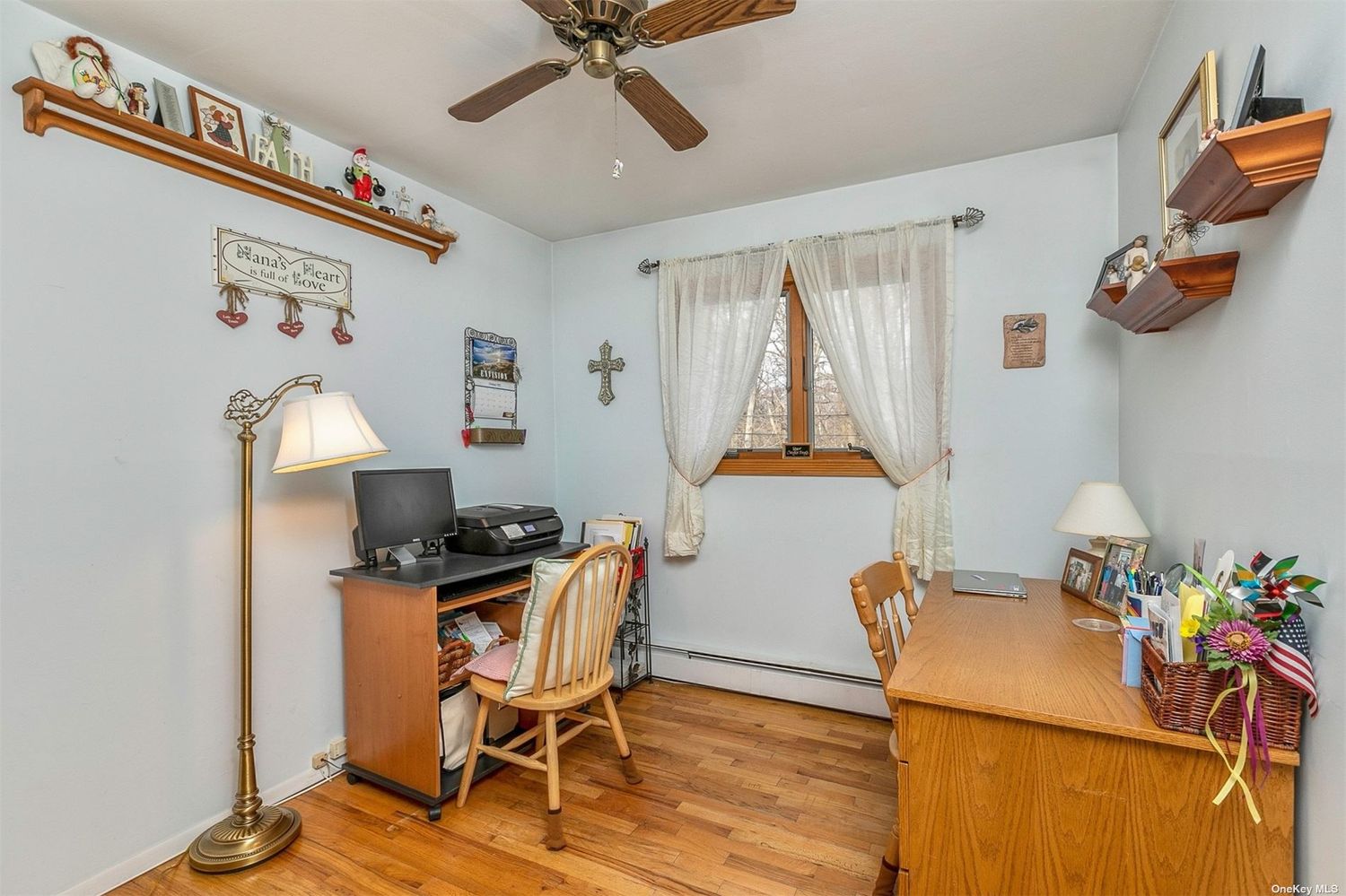 37 Laurel Rd