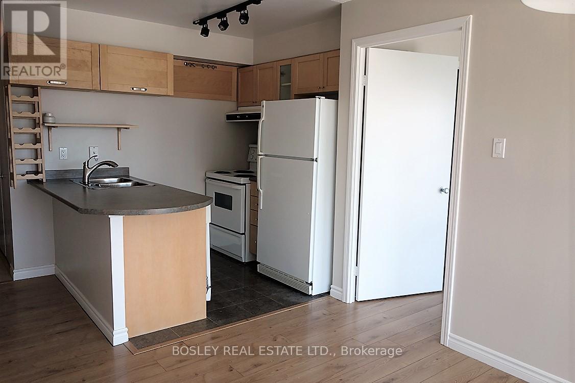 600 Queens Quay W #828
