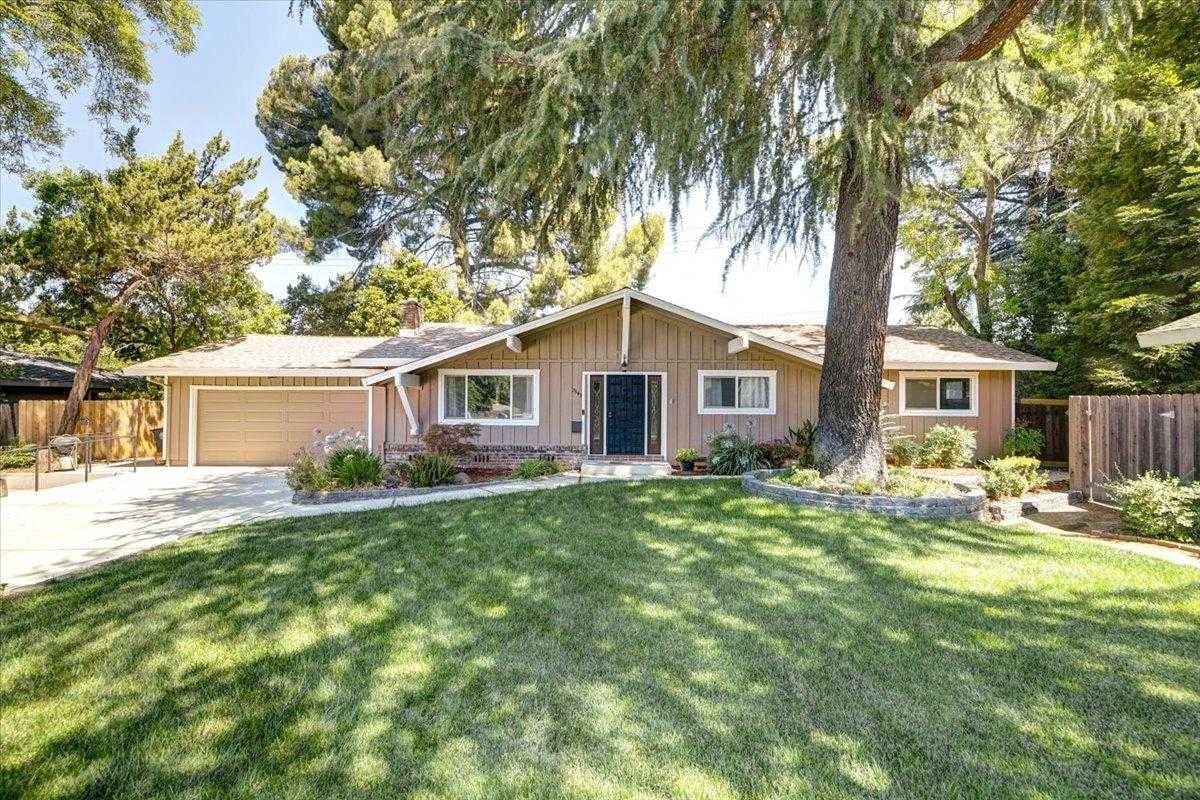 7543 Westgate Drive