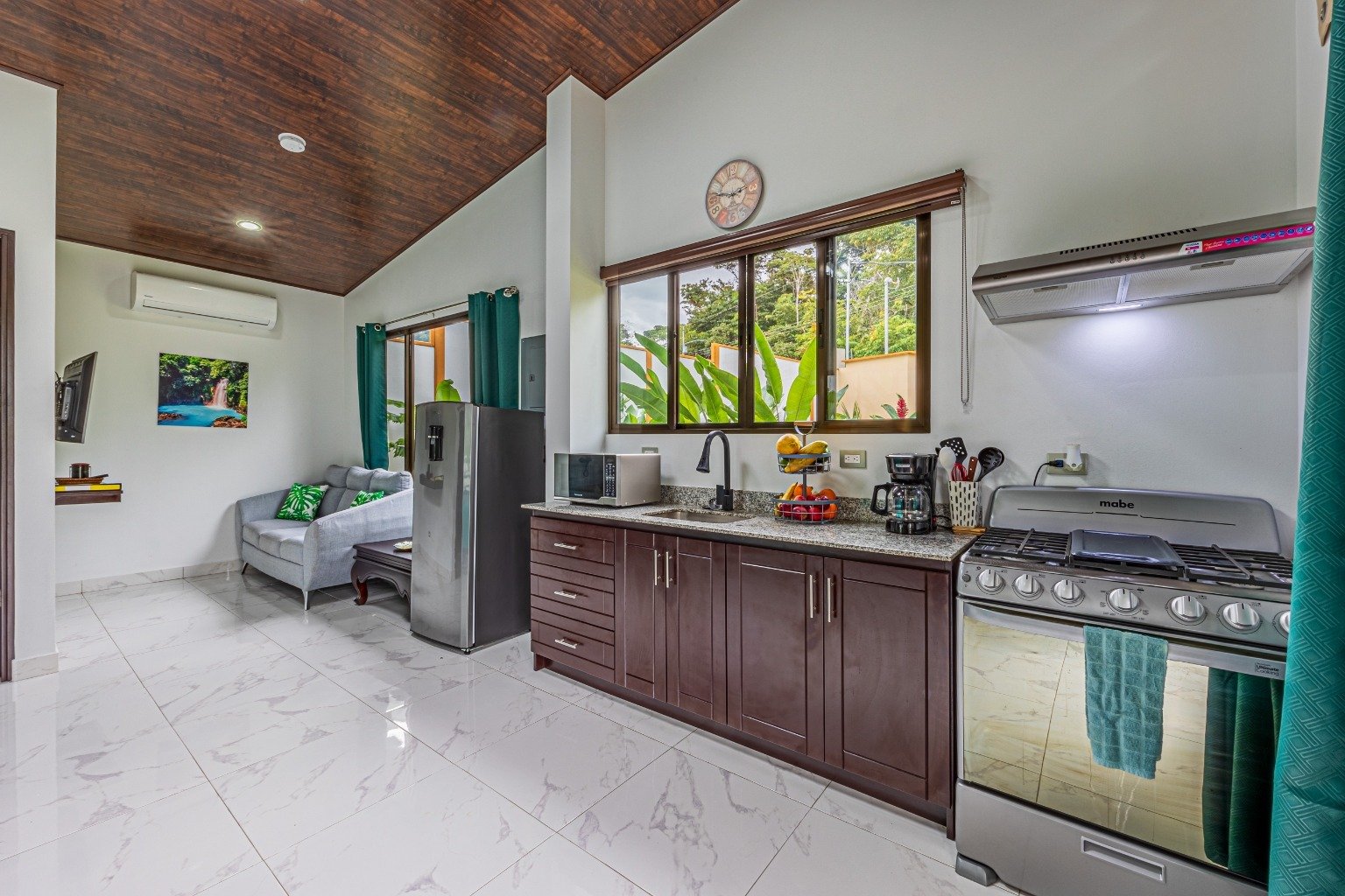 Incredible turnkey investment opportunity, 3 Rental villas, and a 2 Bedroom Home with a large pool.
